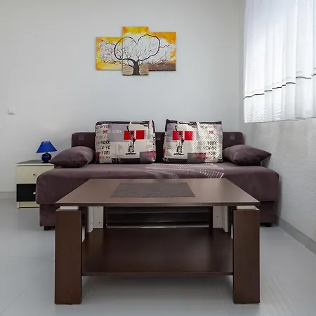 Smaila 3* Pula