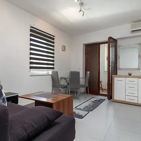 Guest house Smaila 3*