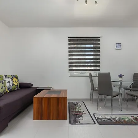 Smaila Guest house 3*