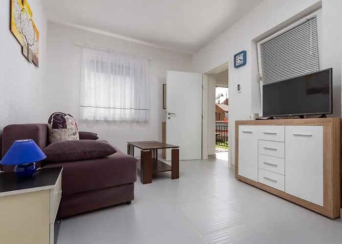 게스트하우스 Smaila 3*